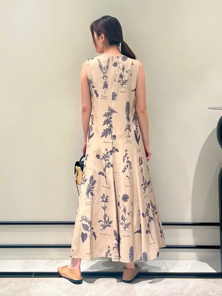 GRACE CONTINENTAL RIKO コーディネート画像