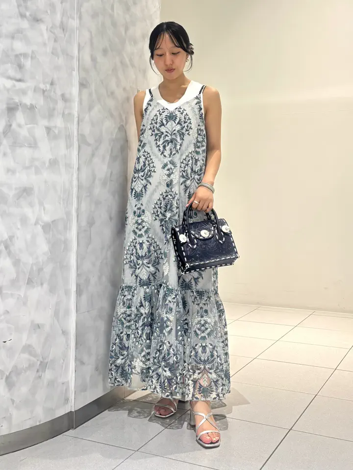 GRACE CONTINENTAL 岩永 春佳 コーディネート画像