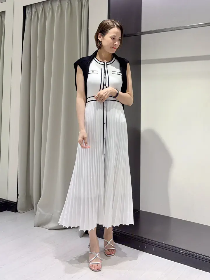 GRACE CONTINENTAL 亀田 未希 コーディネート画像
