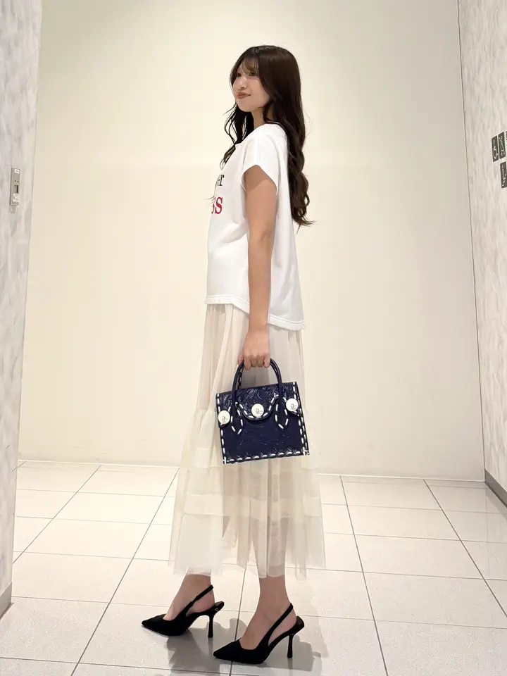 GRACE CONTINENTAL momo コーディネート画像
