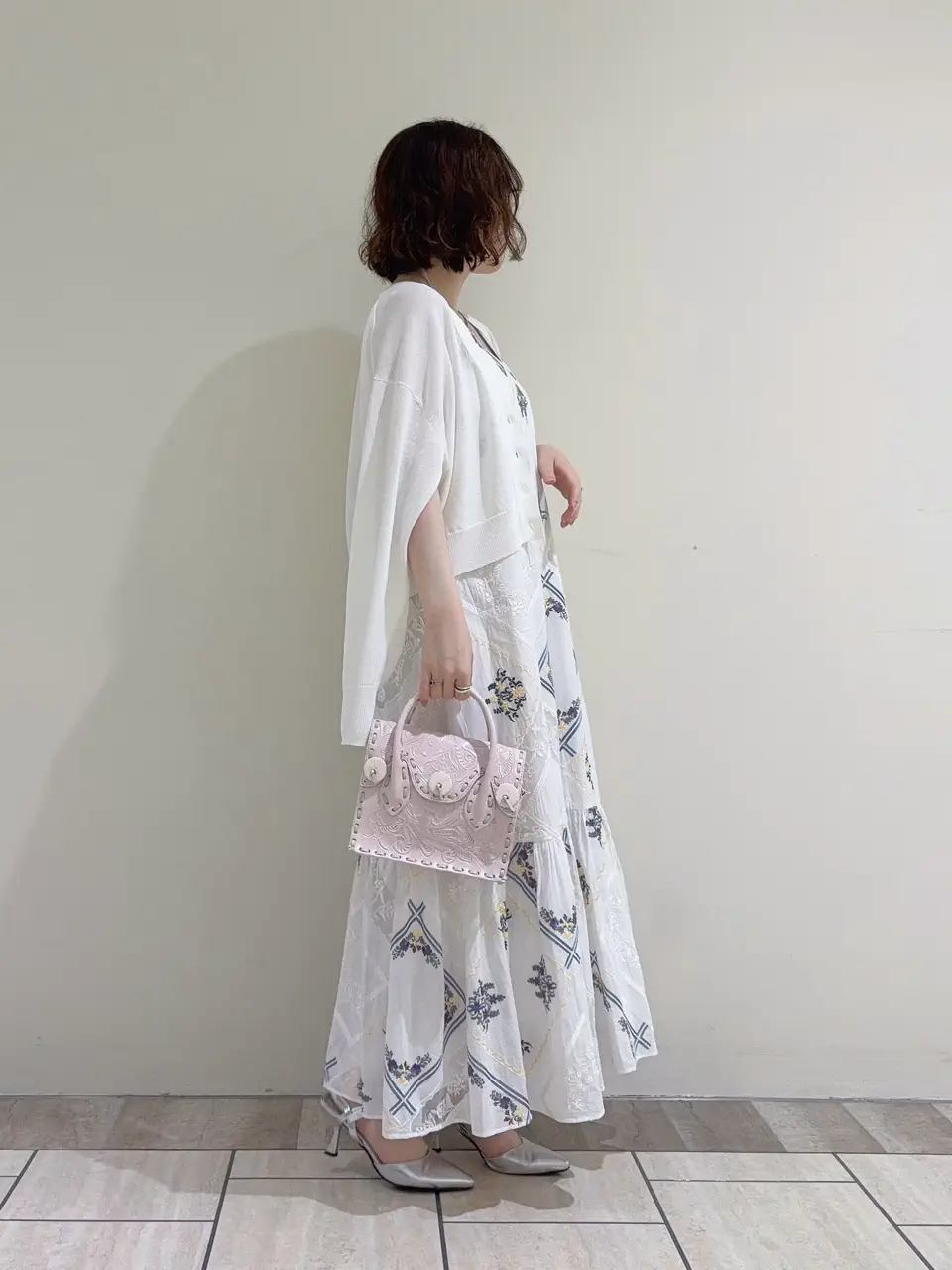 GRACE CONTINENTAL SASAKI コーディネート画像