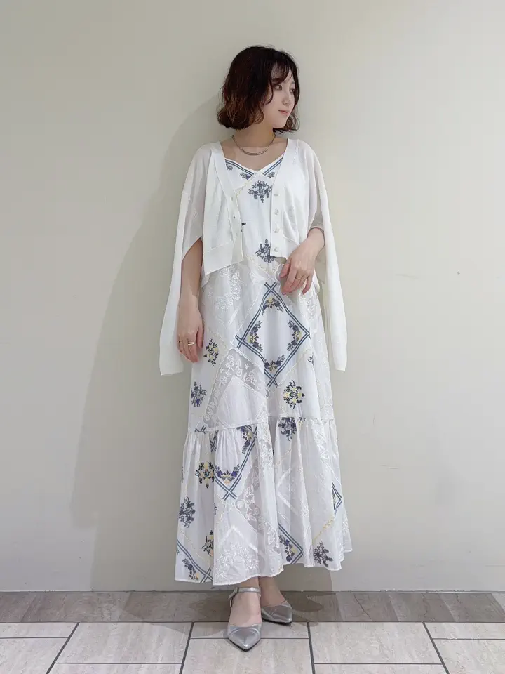 GRACE CONTINENTAL SASAKI コーディネート画像