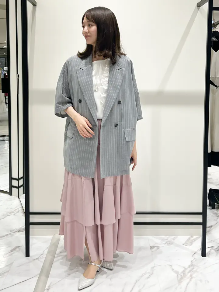 GRACE CONTINENTAL Wakazono コーディネート画像