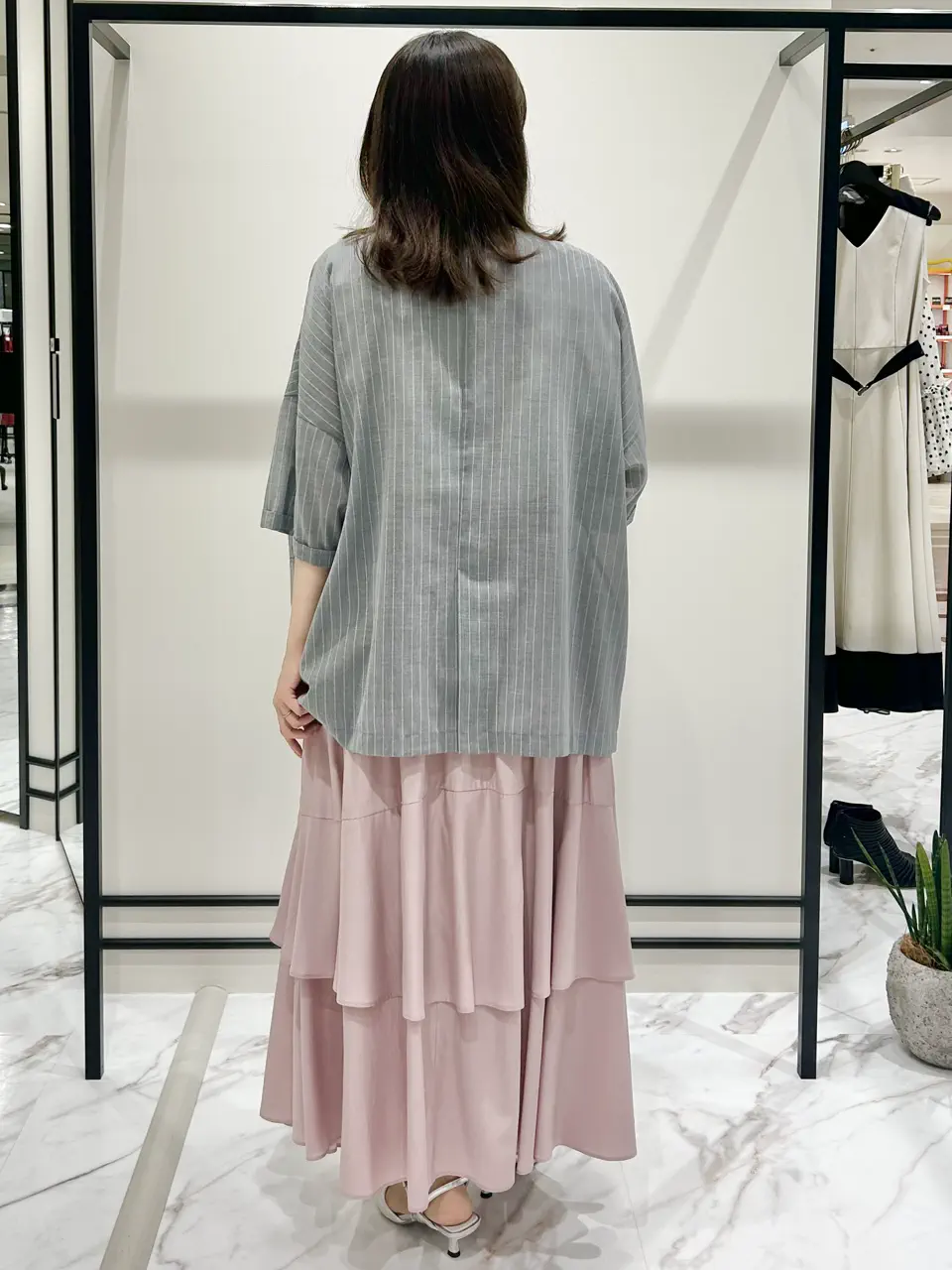 GRACE CONTINENTAL Wakazono コーディネート画像