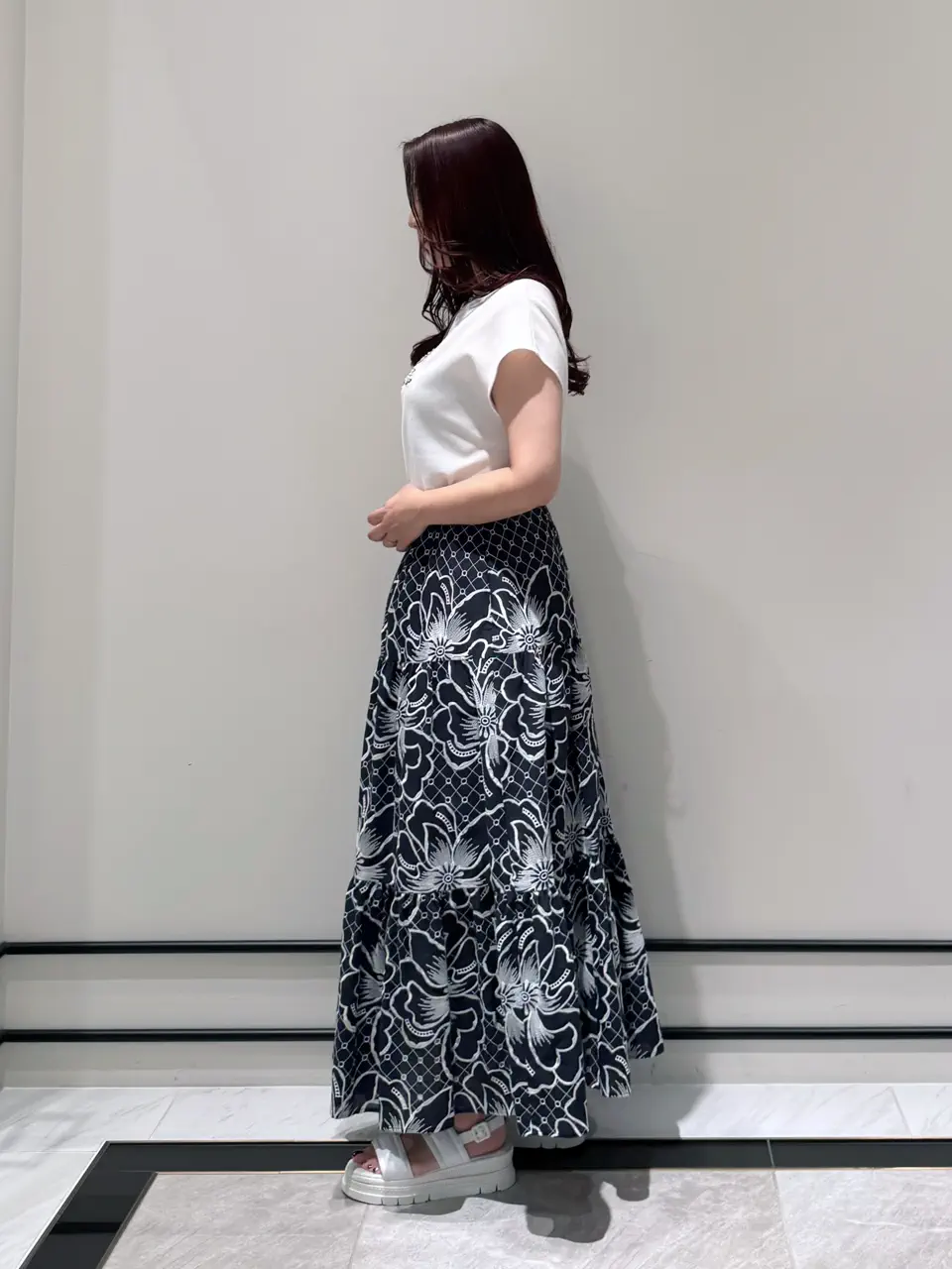 GRACE CONTINENTAL MOMOKO コーディネート画像