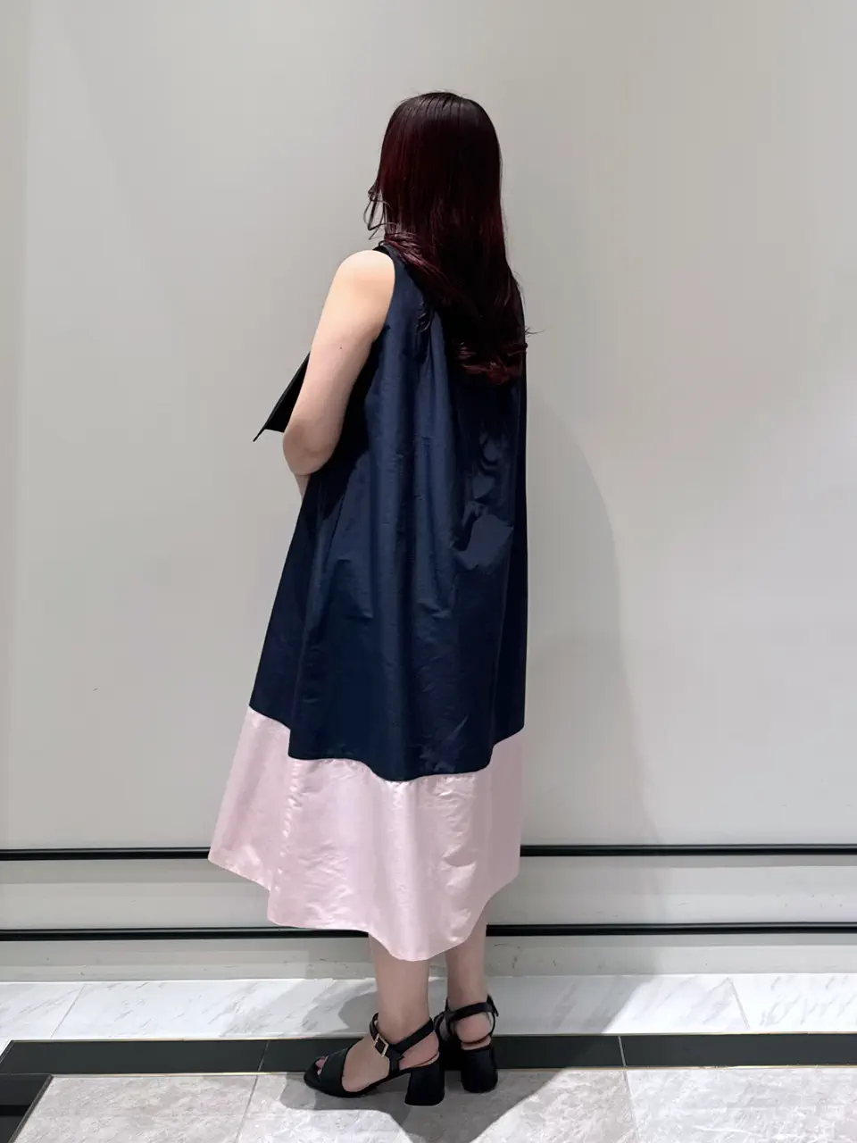 GRACE CONTINENTAL MOMOKO コーディネート画像
