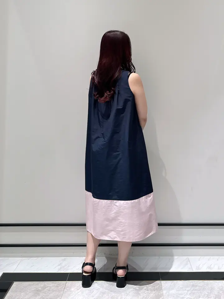 GRACE CONTINENTAL MOMOKO コーディネート画像