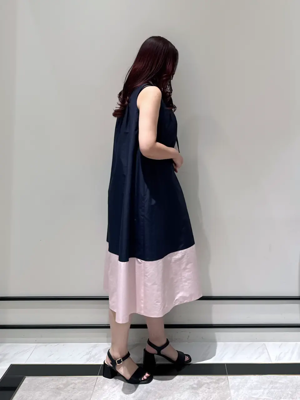 GRACE CONTINENTAL MOMOKO コーディネート画像