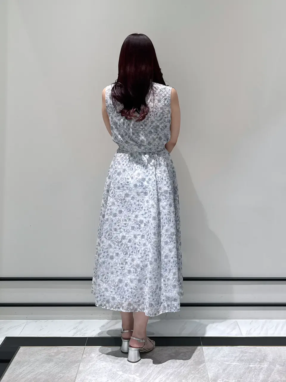 GRACE CONTINENTAL MOMOKO コーディネート画像