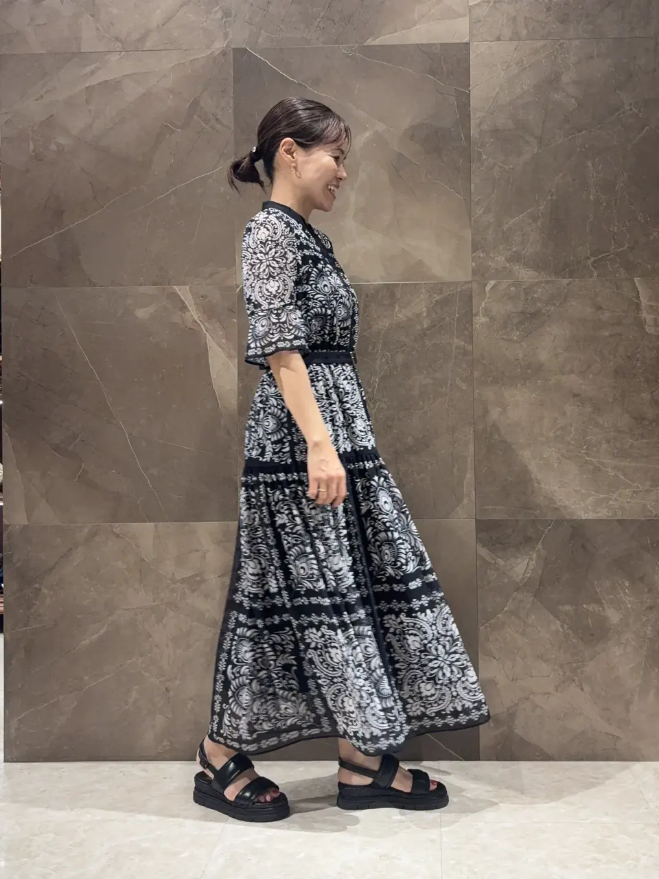 GRACE CONTINENTAL 穐山　香織 コーディネート画像