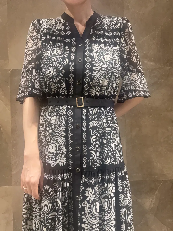 GRACE CONTINENTAL 穐山　香織 コーディネート画像