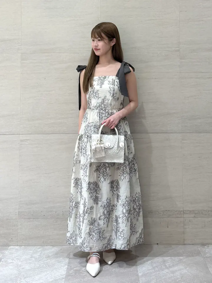 GRACE CONTINENTAL s.kondo コーディネート画像