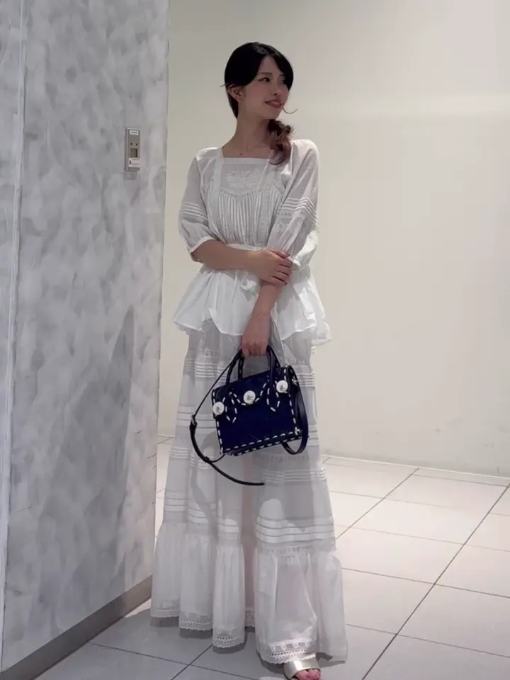 GRACE CONTINENTAL FUKUSHIMA YURIE コーディネート画像