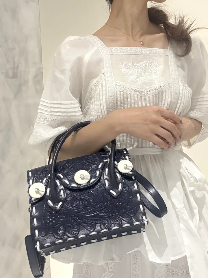 GRACE CONTINENTAL FUKUSHIMA YURIE コーディネート画像