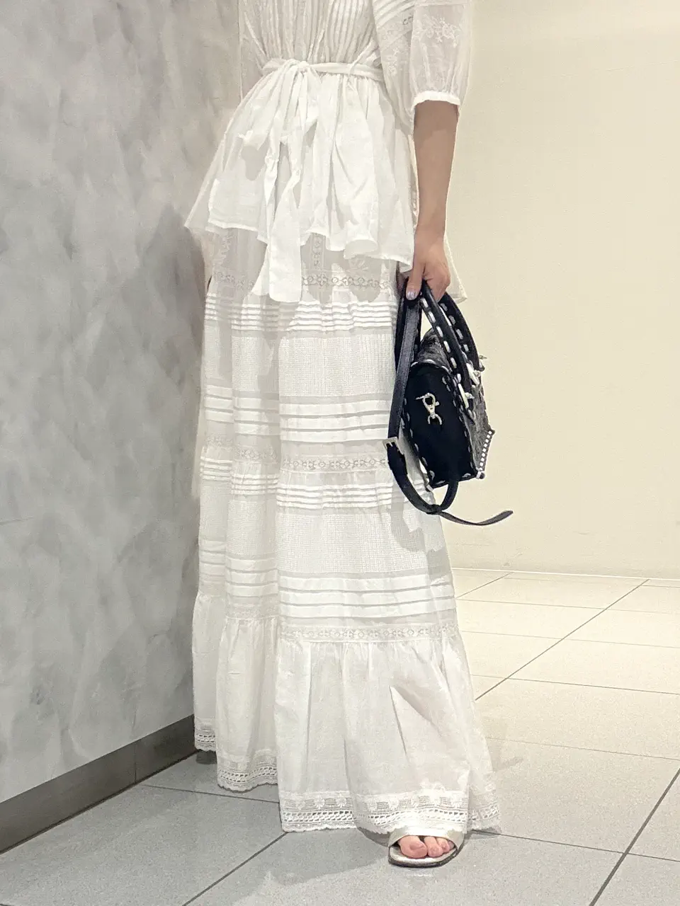GRACE CONTINENTAL FUKUSHIMA YURIE コーディネート画像