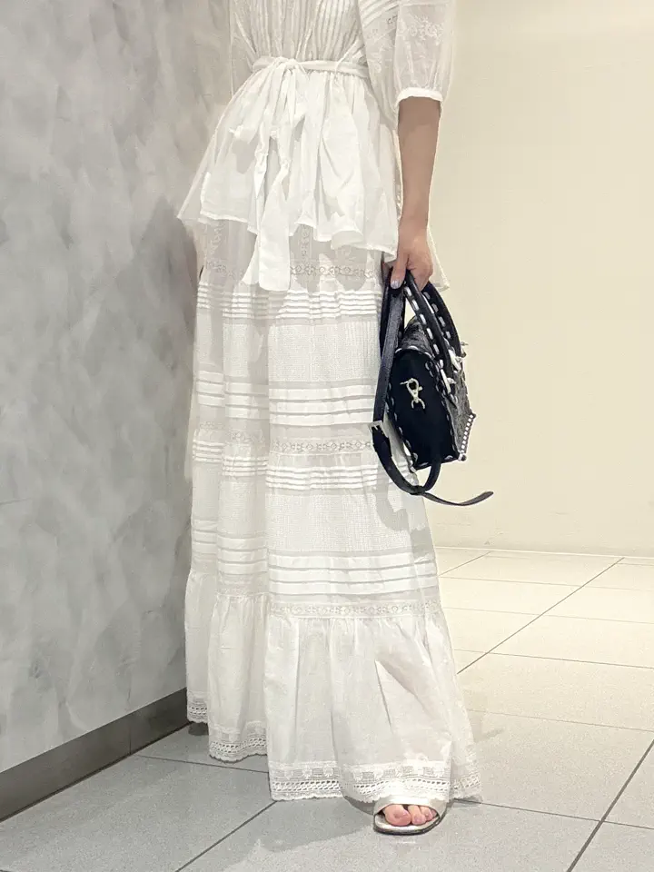 GRACE CONTINENTAL FUKUSHIMA YURIE コーディネート画像
