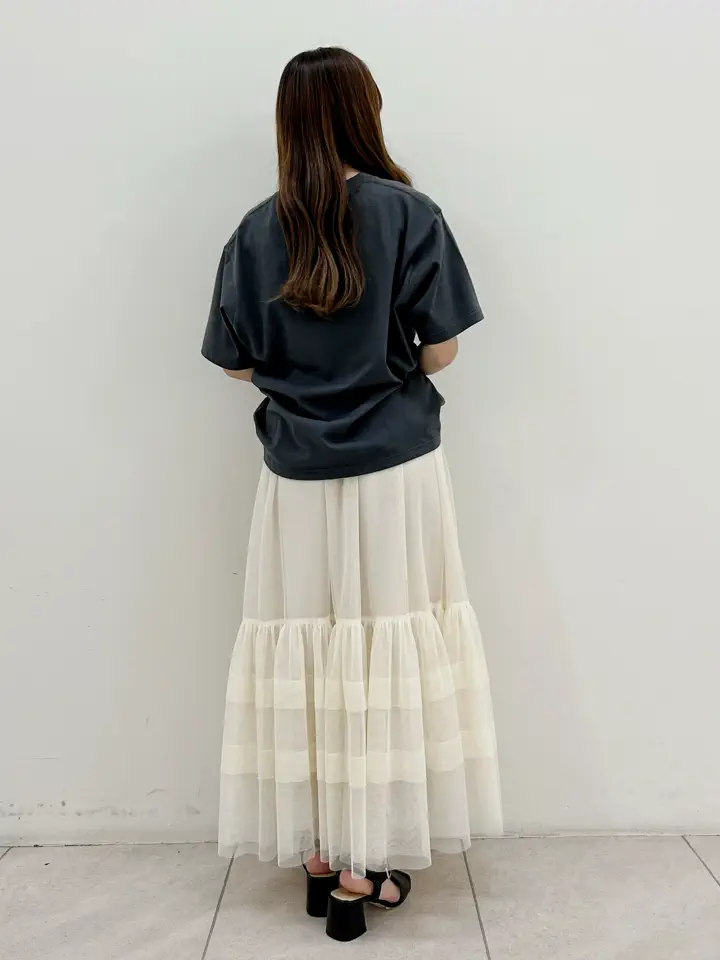 GRACE CONTINENTAL Miu Akamatsu コーディネート画像