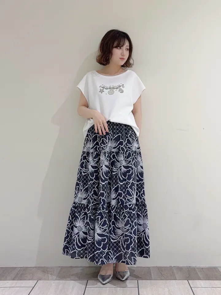 GRACE CONTINENTAL SASAKI コーディネート画像