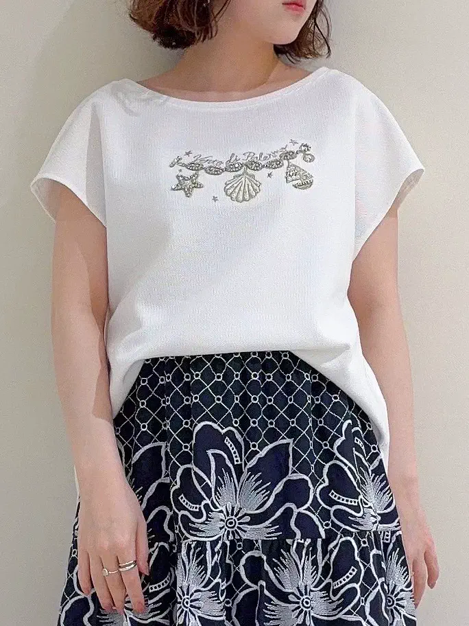 GRACE CONTINENTAL SASAKI コーディネート画像