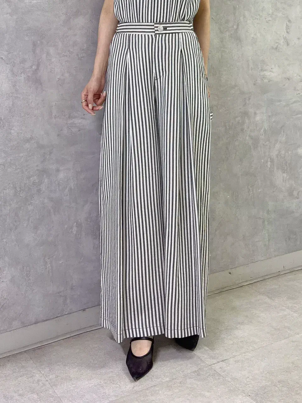 GRACE CONTINENTAL 亀田 未希 コーディネート画像