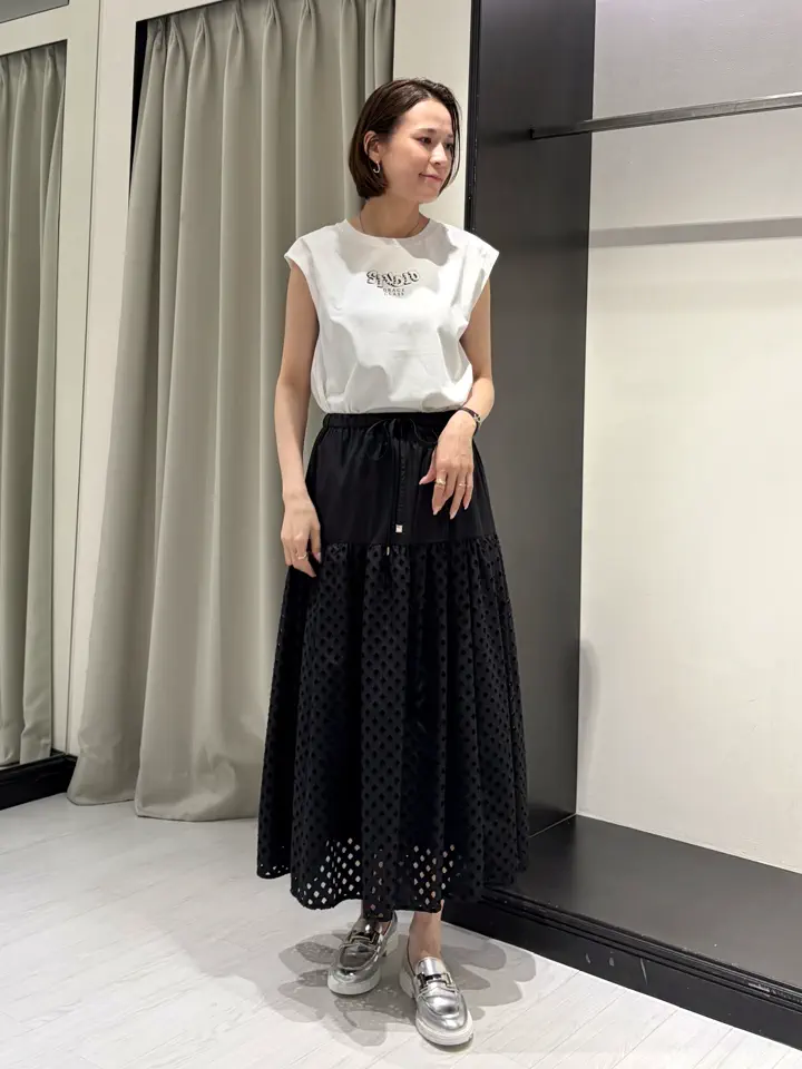 GRACE CONTINENTAL 亀田 未希 コーディネート画像