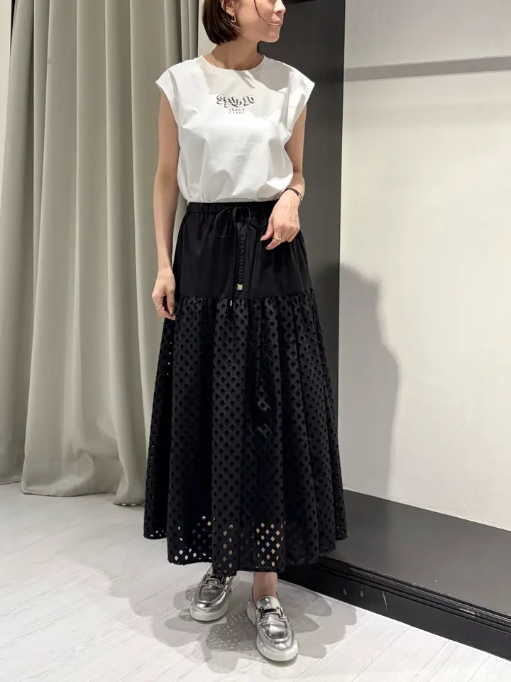 GRACE CONTINENTAL 亀田 未希 コーディネート画像