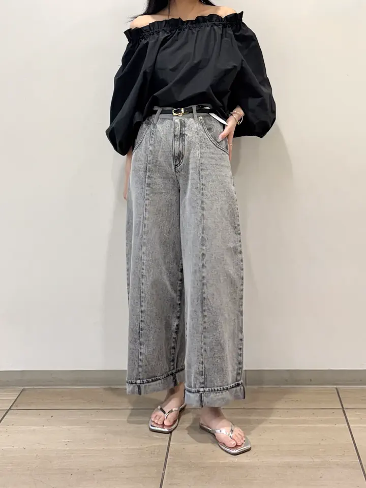 GRACE CONTINENTAL yoshi コーディネート画像