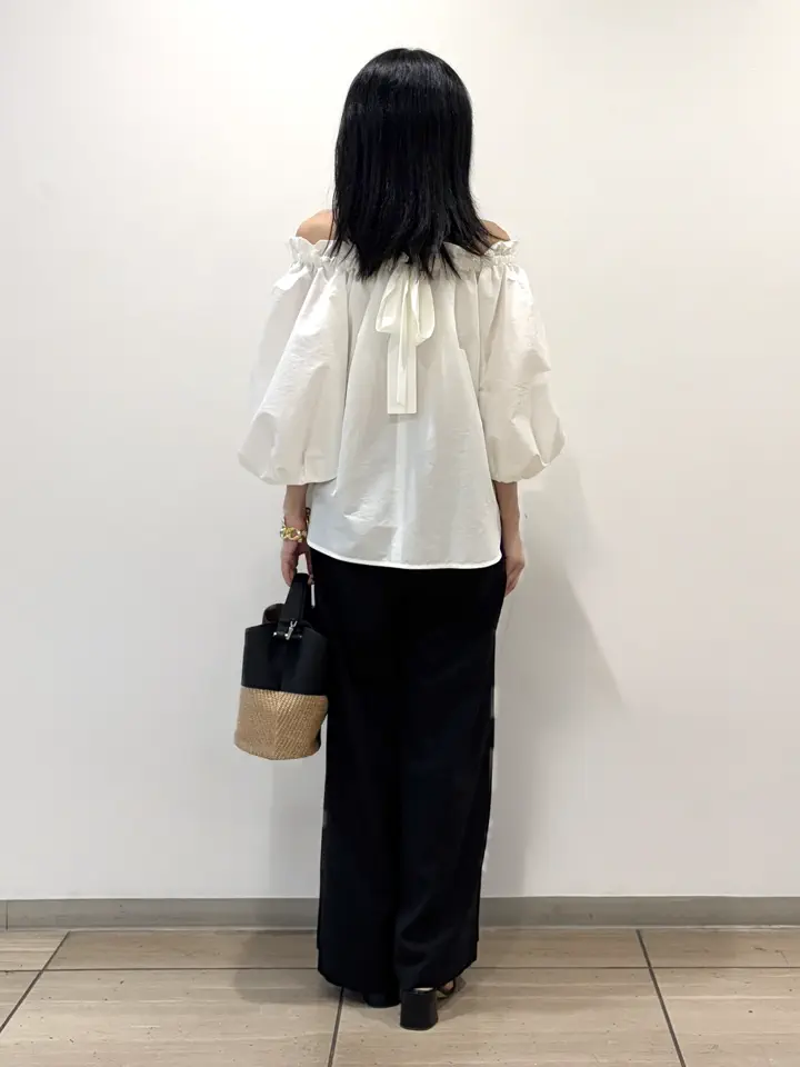 GRACE CONTINENTAL yoshi コーディネート画像