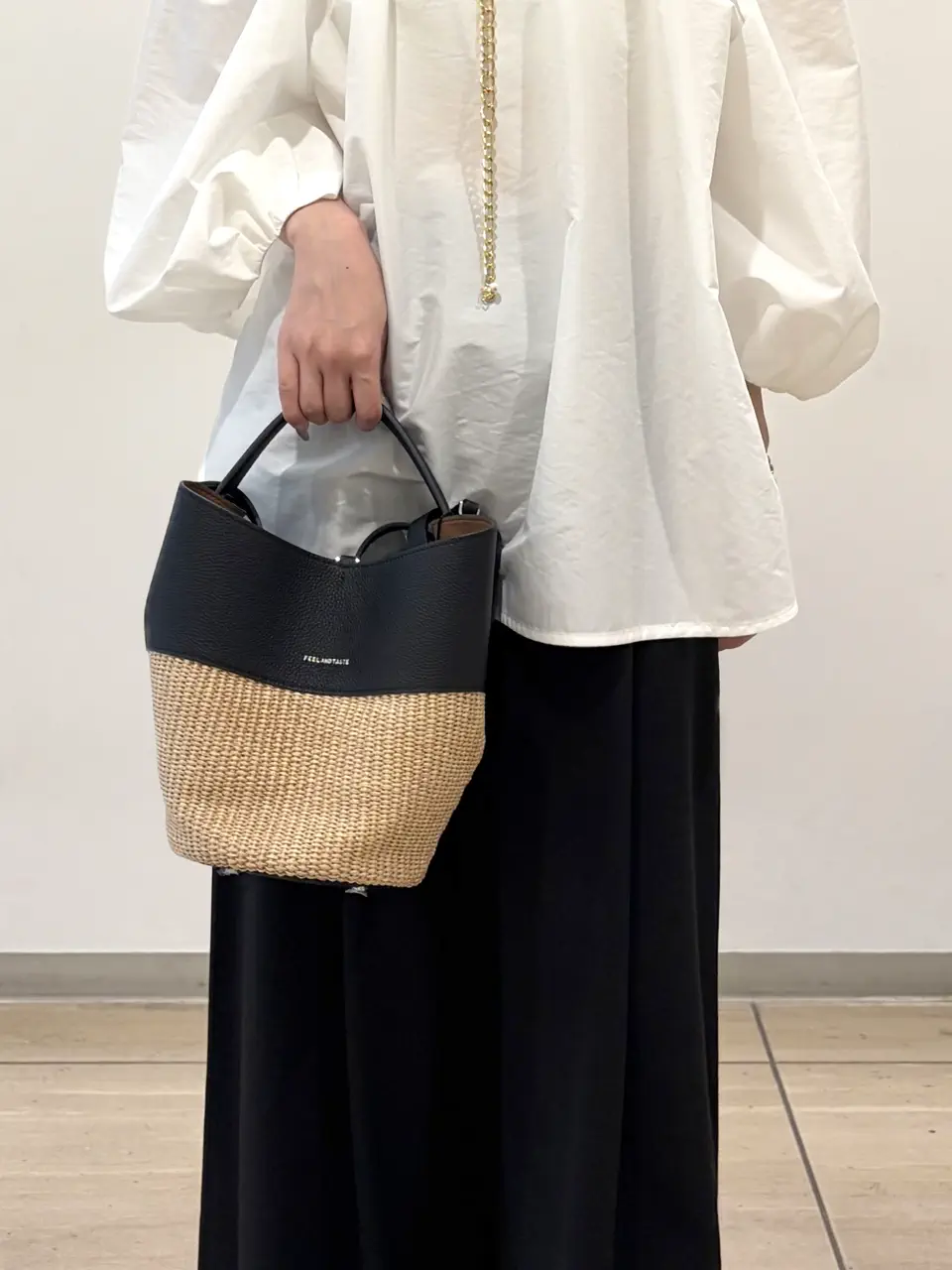 GRACE CONTINENTAL yoshi コーディネート画像