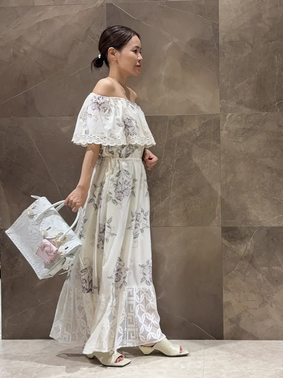 GRACE CONTINENTAL 穐山　香織 コーディネート画像