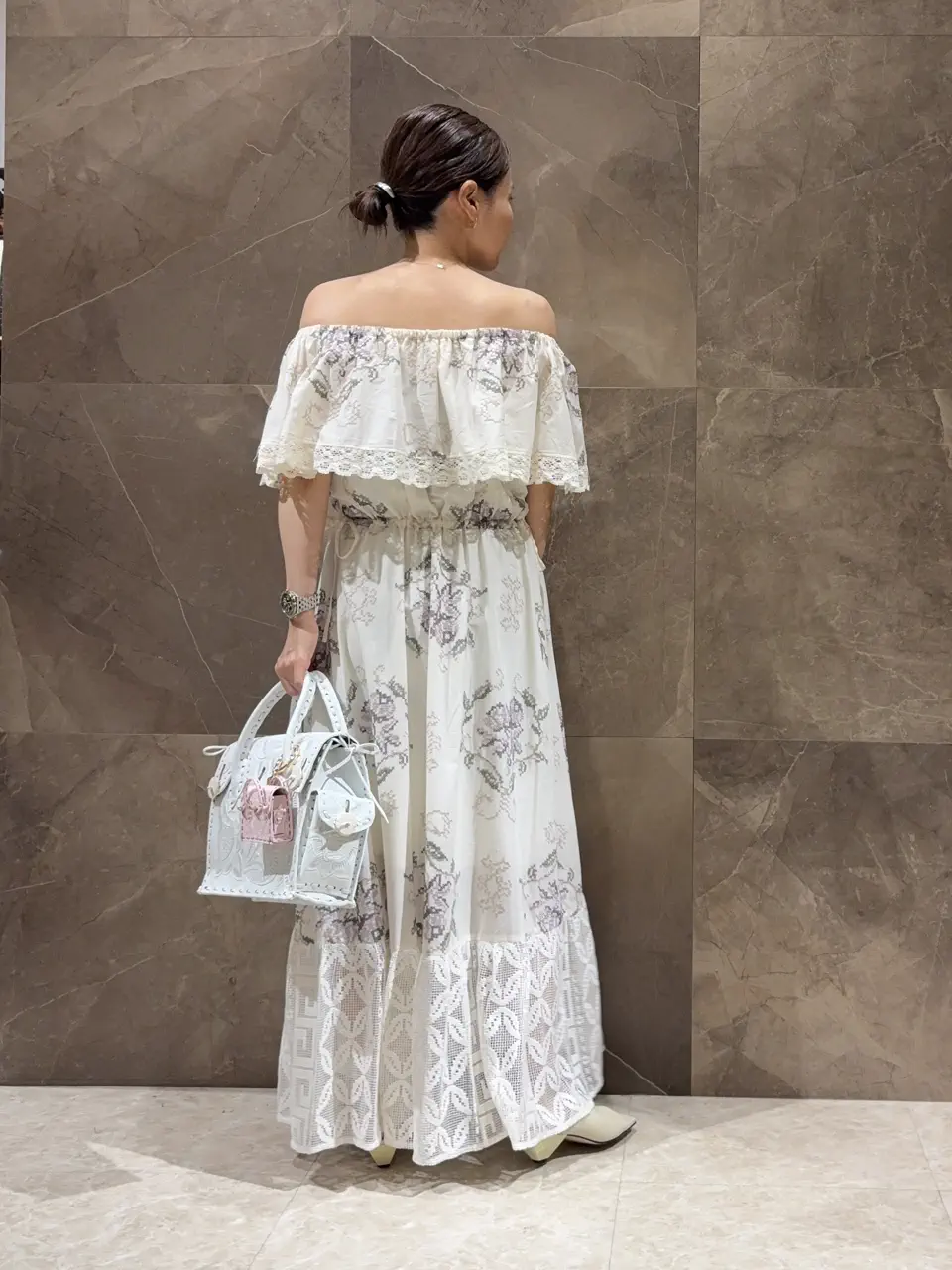GRACE CONTINENTAL 穐山　香織 コーディネート画像