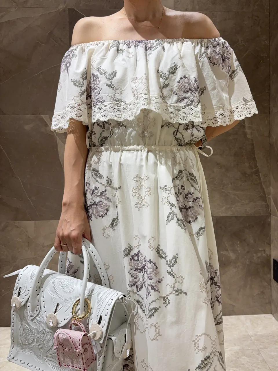 GRACE CONTINENTAL 穐山　香織 コーディネート画像