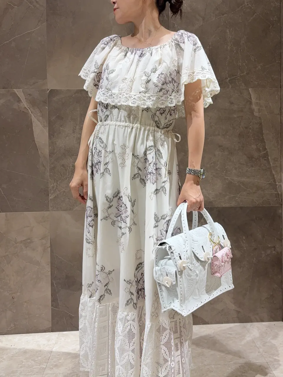 GRACE CONTINENTAL 穐山　香織 コーディネート画像