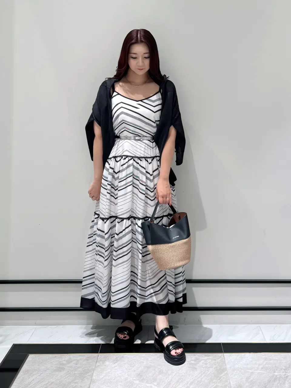 GRACE CONTINENTAL MOMOKO コーディネート画像