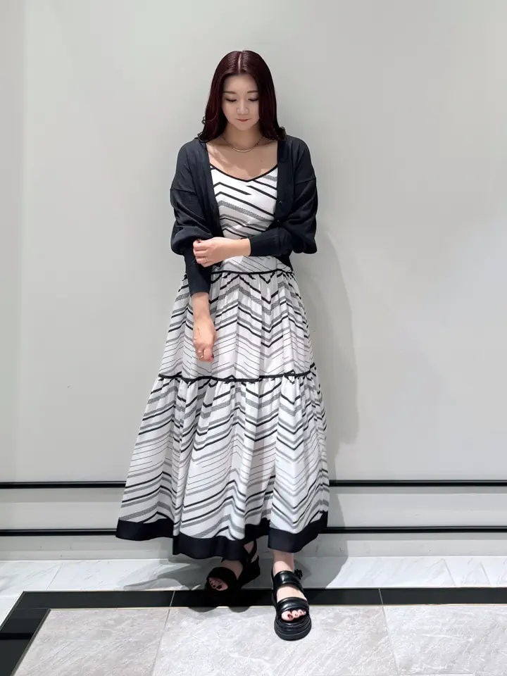 GRACE CONTINENTAL MOMOKO コーディネート画像