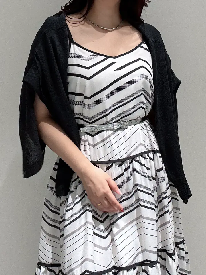 GRACE CONTINENTAL MOMOKO コーディネート画像