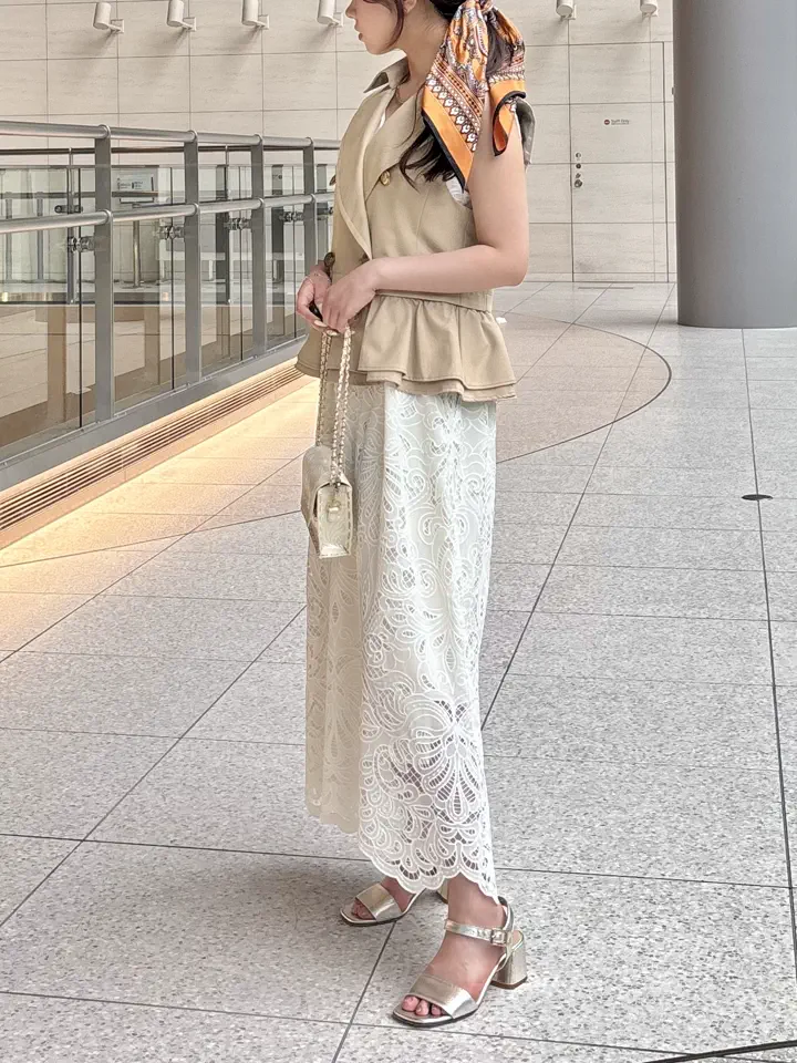 GRACE CONTINENTAL Kikuchi コーディネート画像