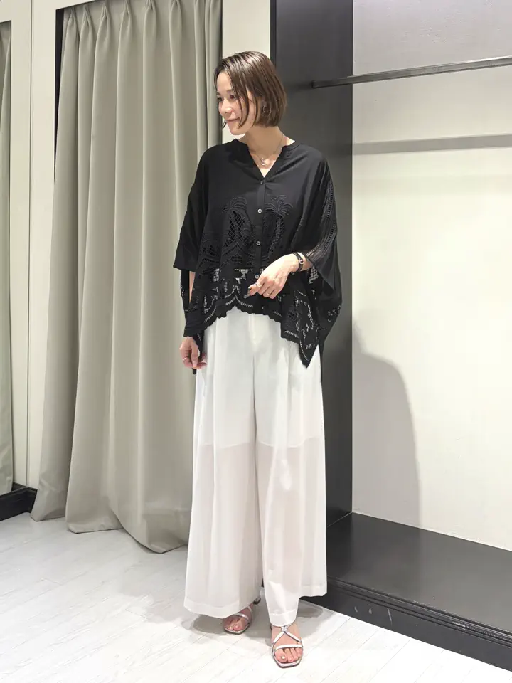 GRACE CONTINENTAL 亀田 未希 コーディネート画像