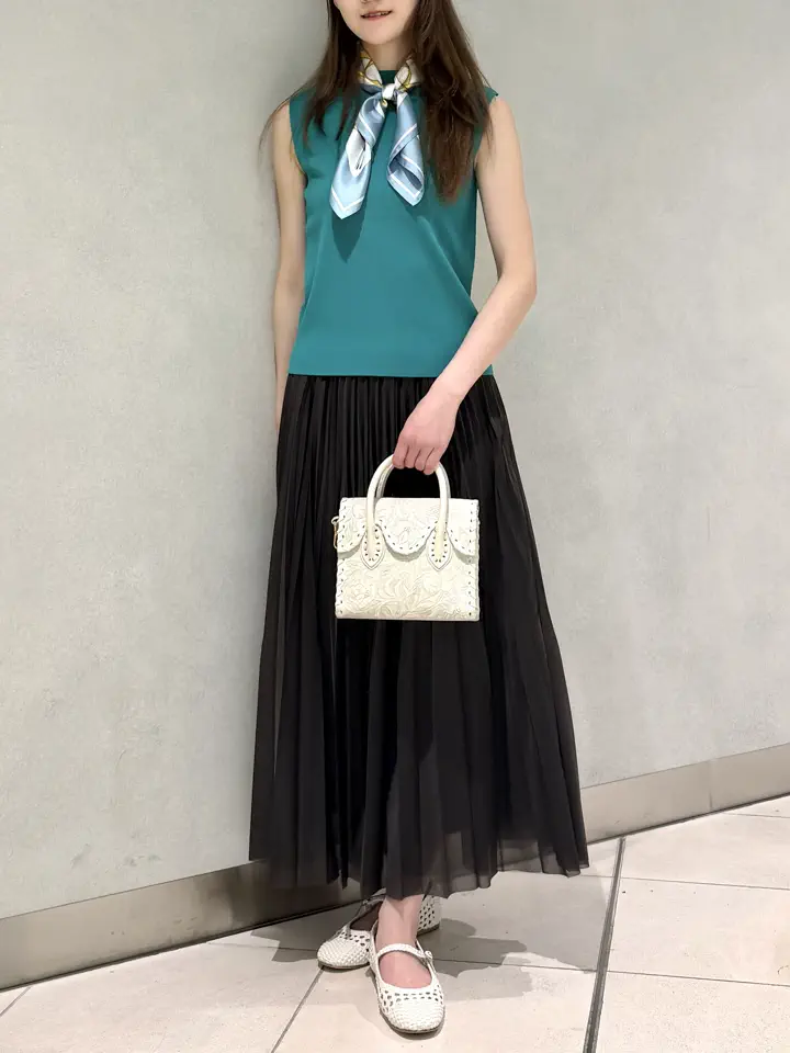 GRACE CONTINENTAL sa-ya コーディネート画像