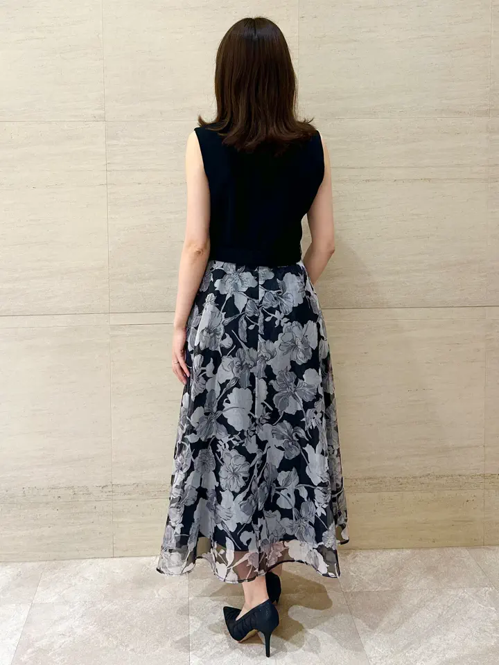 GRACE CONTINENTAL Wakazono コーディネート画像