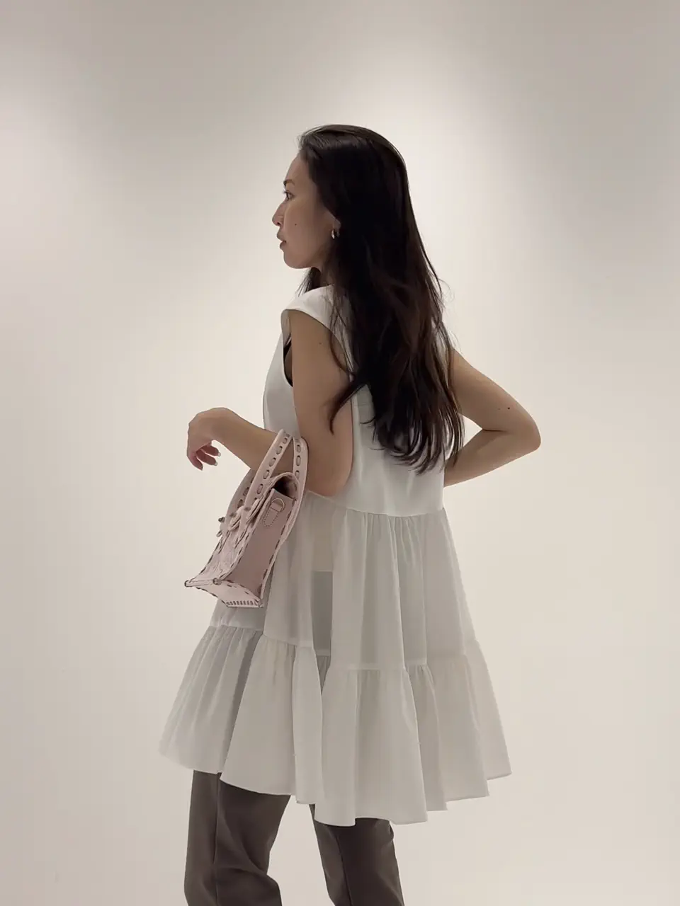 GRACE CONTINENTAL ERINA KATO コーディネート画像