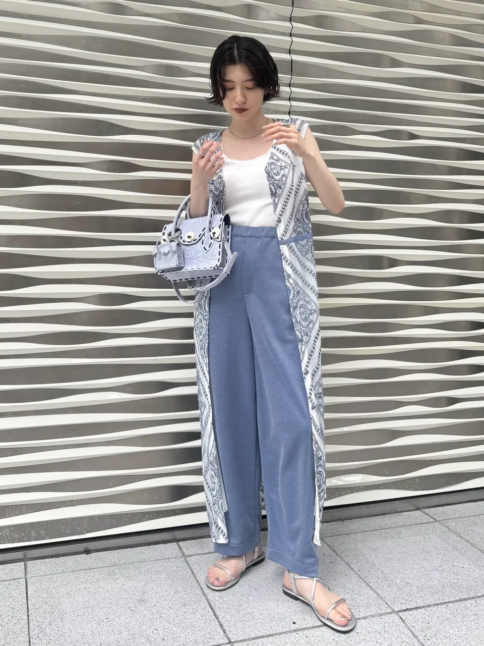 GRACE CONTINENTAL 村上 麗華 コーディネート画像