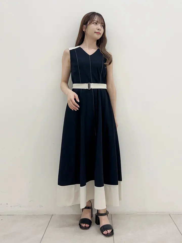 GRACE CONTINENTAL Miu Akamatsu コーディネート画像