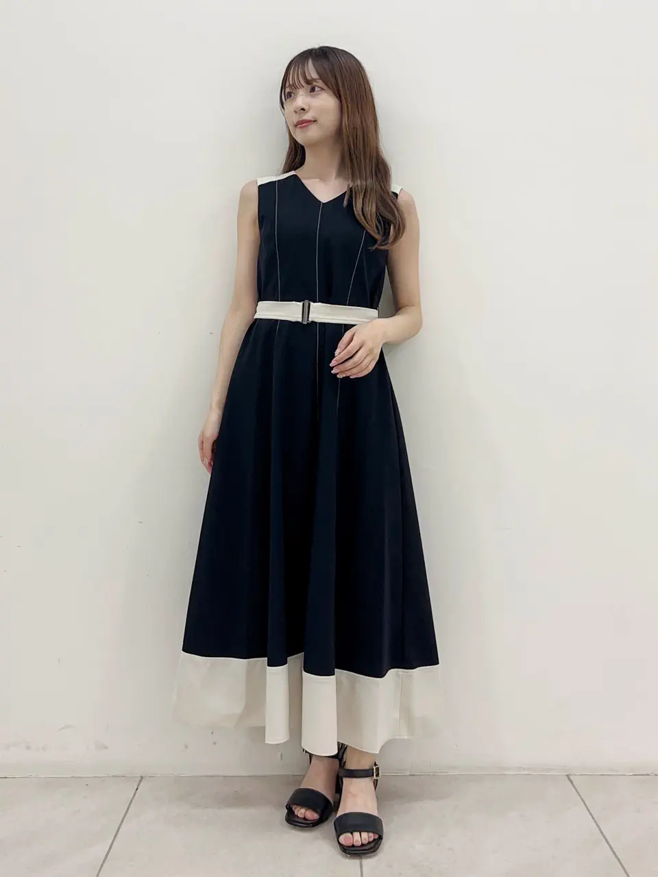 GRACE CONTINENTAL Miu Akamatsu コーディネート画像