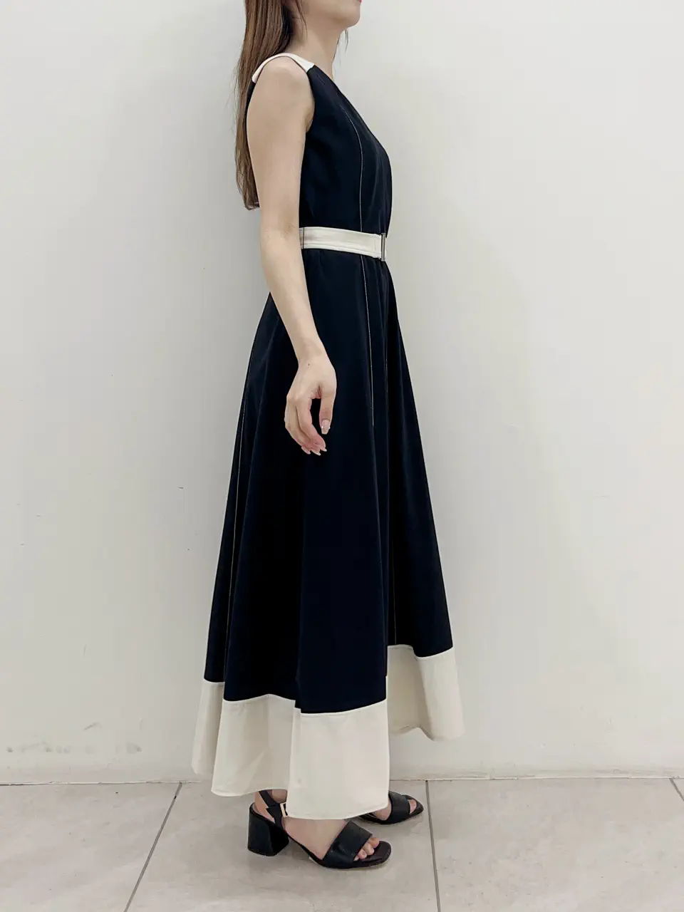 GRACE CONTINENTAL Miu Akamatsu コーディネート画像