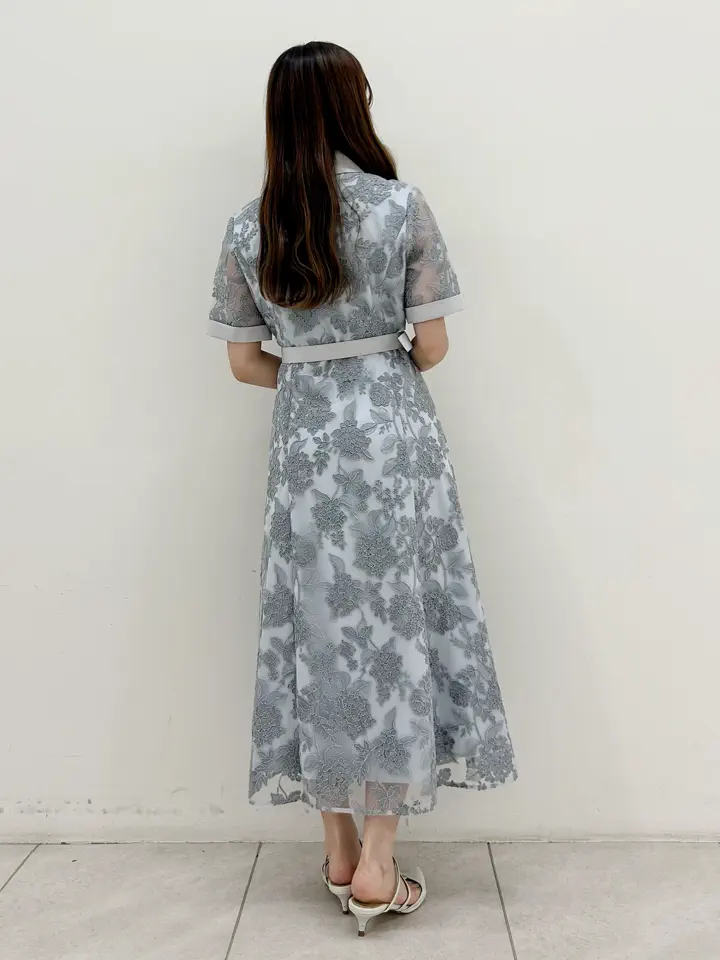 GRACE CONTINENTAL Miu Akamatsu コーディネート画像