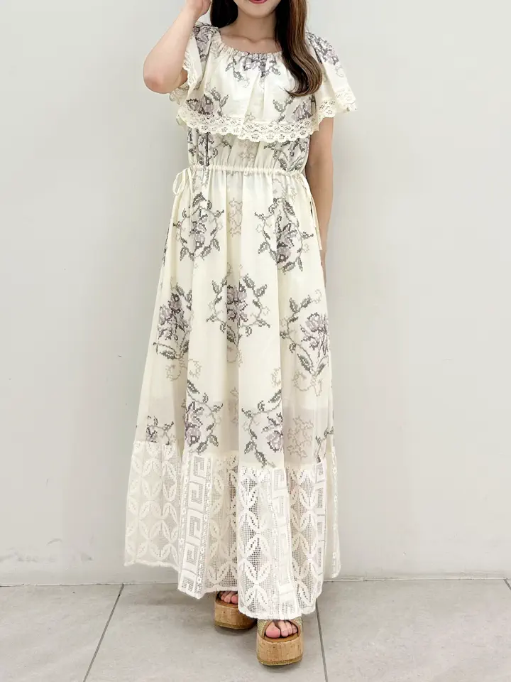 GRACE CONTINENTAL Miu Akamatsu コーディネート画像