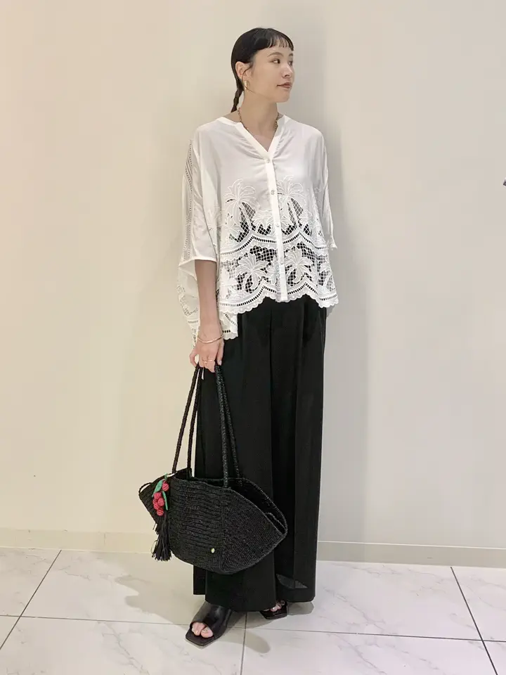 GRACE CONTINENTAL haruka iwasaki コーディネート画像