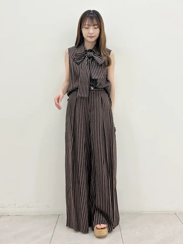 GRACE CONTINENTAL Miu Akamatsu コーディネート画像