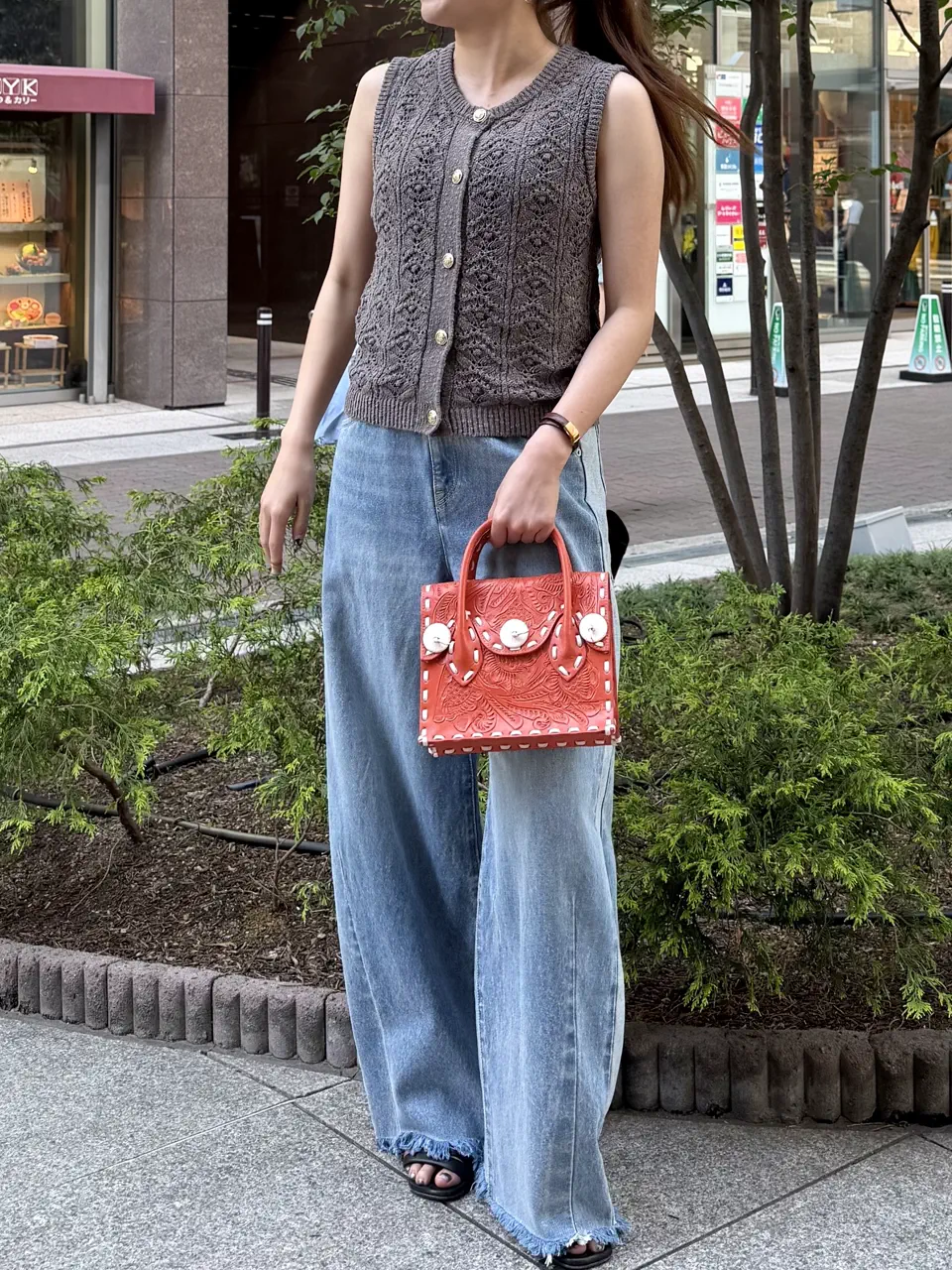 GRACE CONTINENTAL 細川　もなみ コーディネート画像